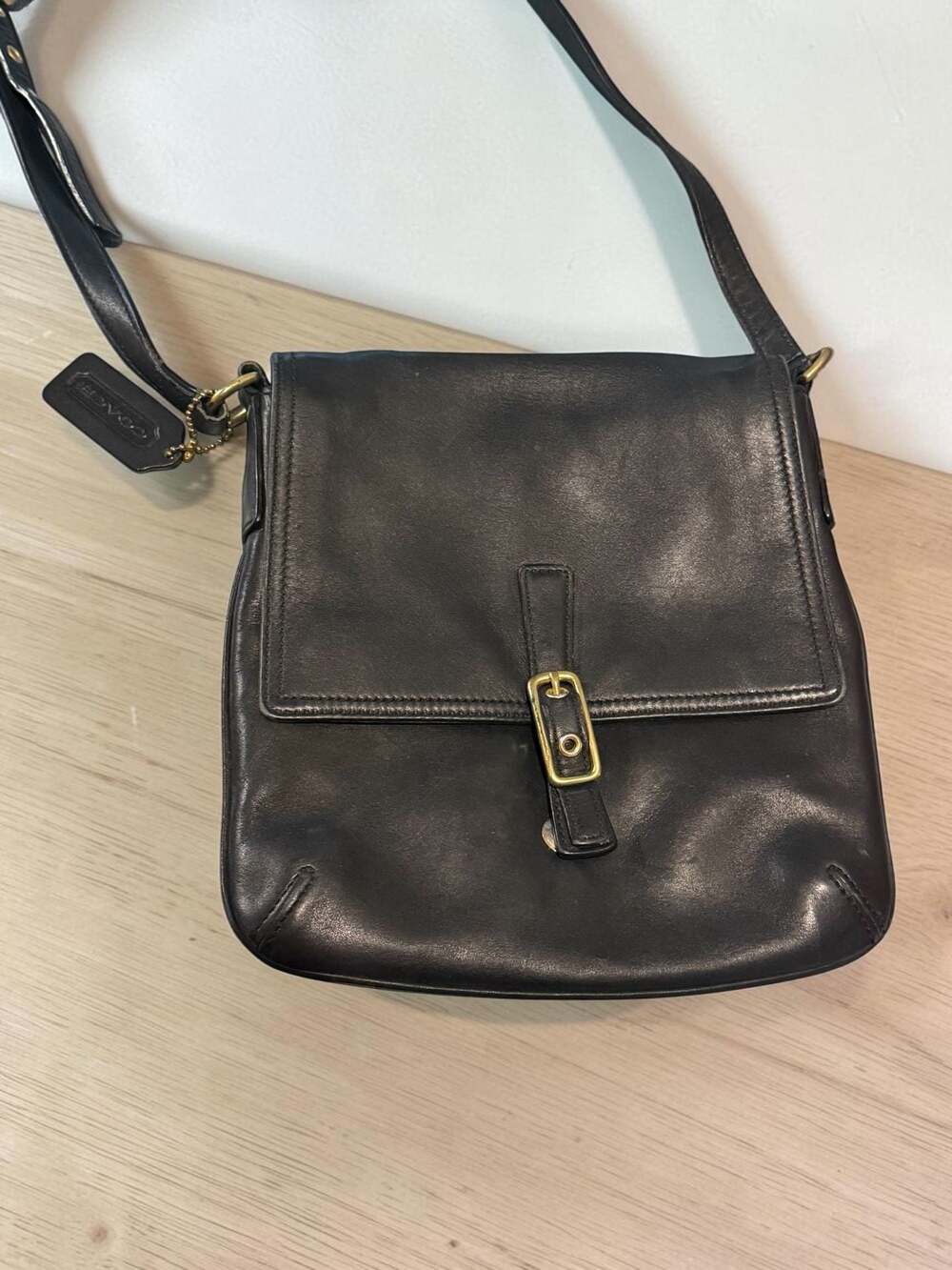 Vintage Coach Black Leather Crossbody Bag No.G23-9592-Classic Women's Shoulde